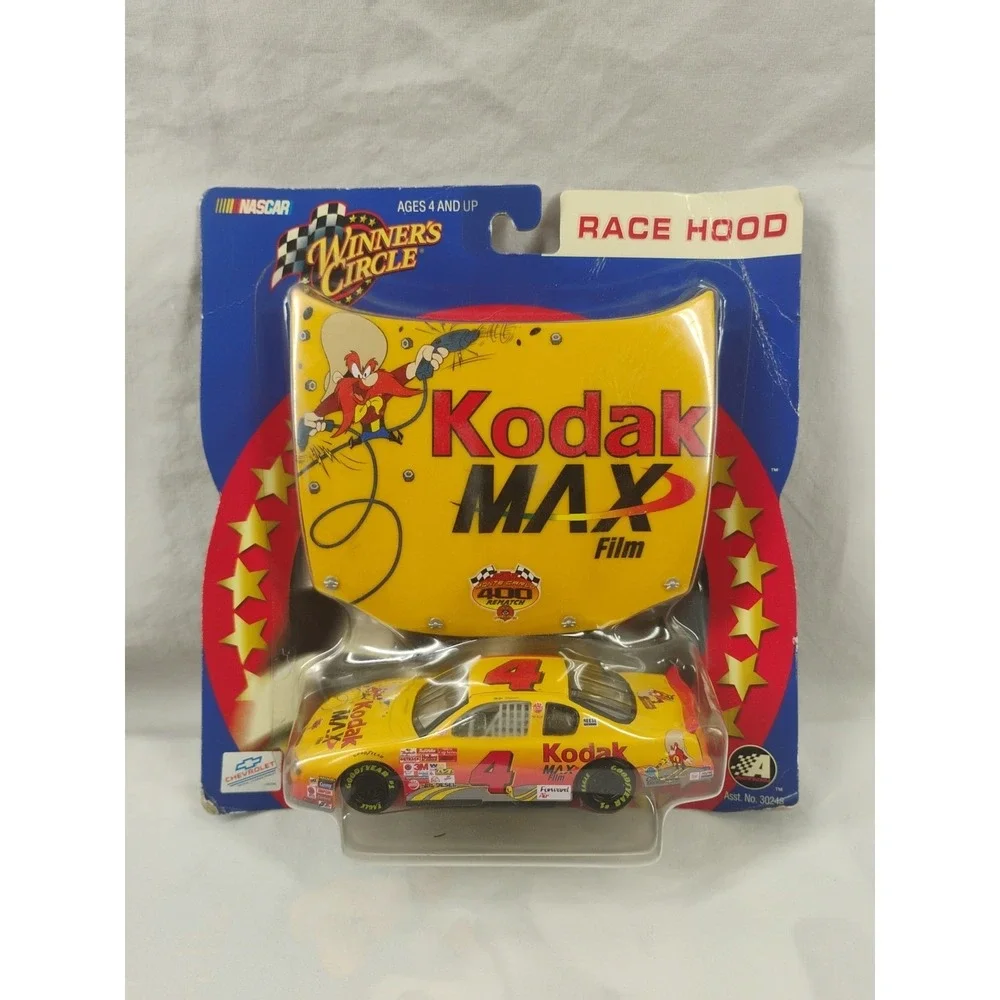 Winner's Circle Mike Skinner Yosemite Sam #4 Kodak MAX 1:43 Diecast Car w/ Hood